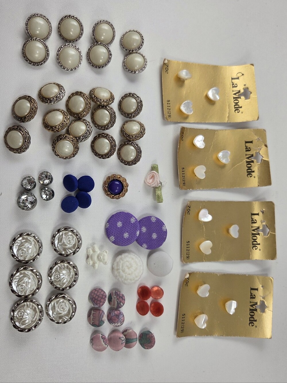 Vintage Mixed Button Destash Lot NOS La Mode Faux Pearl Cottagecore